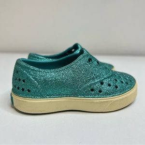 Native Shoes Kids 6 Blue Sparkle Glitter Toddler